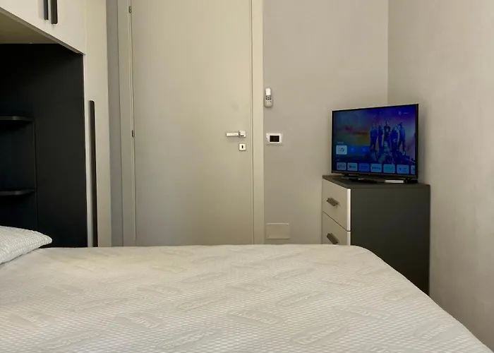 Casa Beatrice, Trilocale Nuovo Completamente Arredato, Compreso Posto Auto